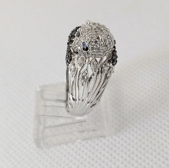 Victoria Wieck Panda Ring in Sterling Silver Size 6.5! - Picture 4 of 10